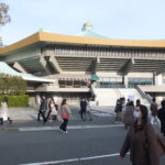 「HIDEは自殺じゃないのよぉ～」と泣いた直談判の女性