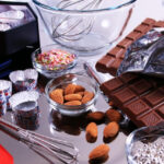 ジャニーズ事務所のバレンタインチョコ　食べずに大量廃棄するその真相